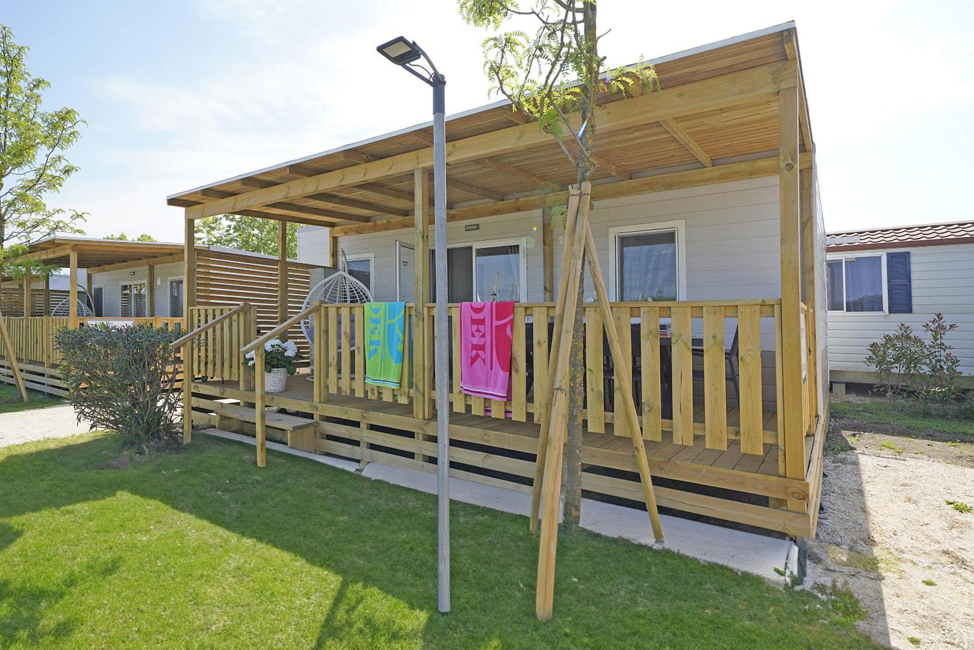 Butterfly Camping Village Пескиера дел Гарда Екстериор снимка